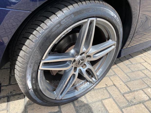 Mercedes-Benz E200 2017 Blue: Luxury Sedan for Sale