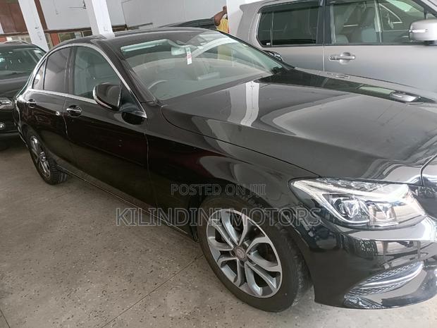 2016 Mercedes-Benz C200 Black Edition - Certified Pre-Owned