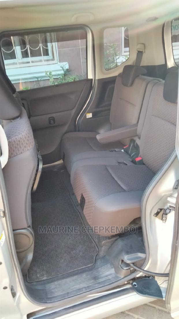 Mitsubishi Delica 2016 Silver