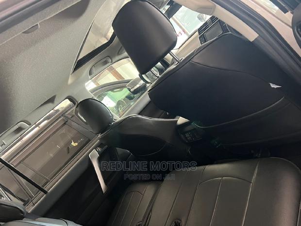 2020 Toyota Land Cruiser Prado Silver Edition: Elevate Your Driving Experience