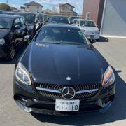 Luxe Black 2016 SL-Class Mercedes: Unmatched Sophistication for sale