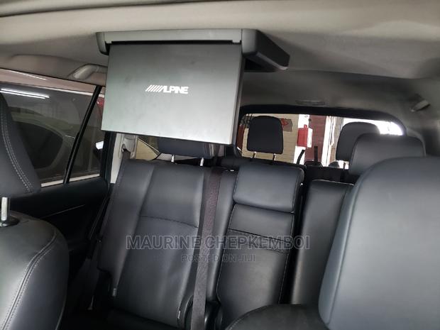 Toyota Land Cruiser Prado 2.7 2018 White
