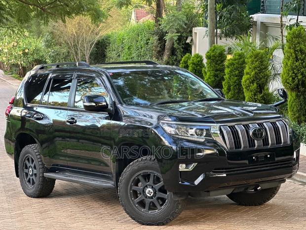 New 2017 Toyota Land Cruiser Prado in Black: Experience Off-Road Adventure