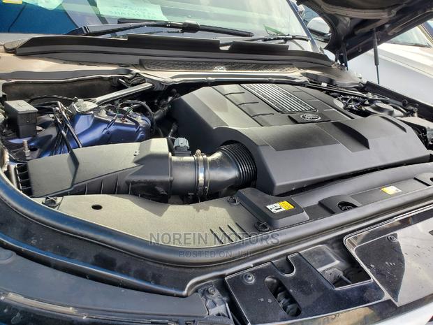 2016 Land Rover Range Rover Vogue Blue: Luxury SUV for Sale