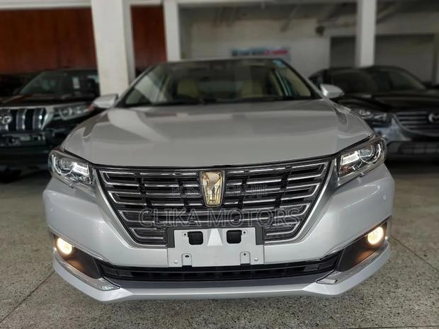 2016 Toyota Premio Silver: Effortless Performance & Comfort