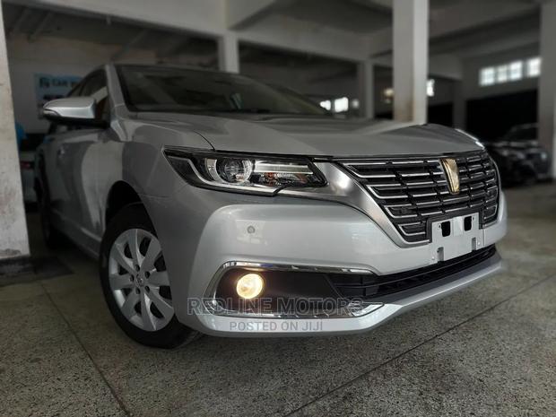 2016 Toyota Premio Silver: Effortless Performance & Comfort