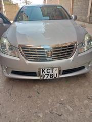 2012 Toyota Crown Silver - Experience Sophisticated Driving for sale