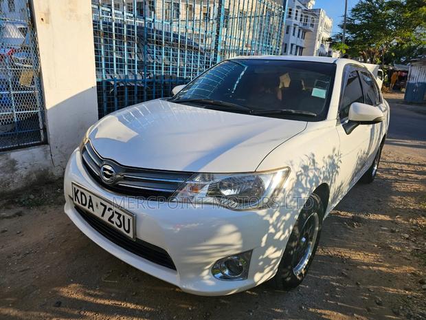 White 2013 Toyota Axio - Used, High-Quality Car