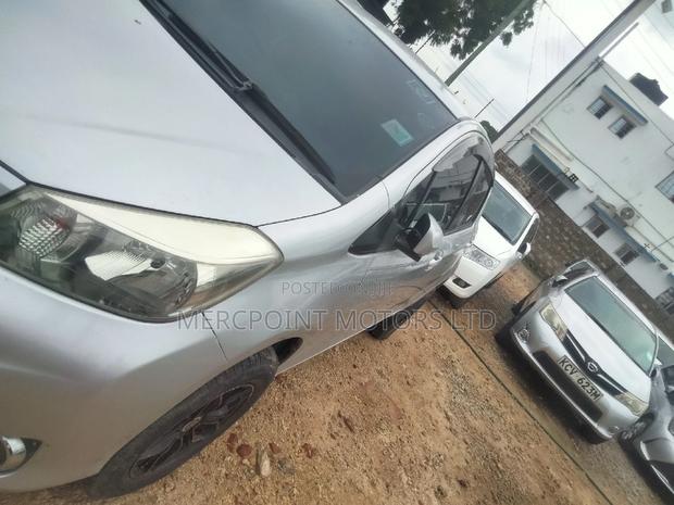 2013 Toyota Vitz Silver - Economical and Efficient, Perfect for Daily Commute