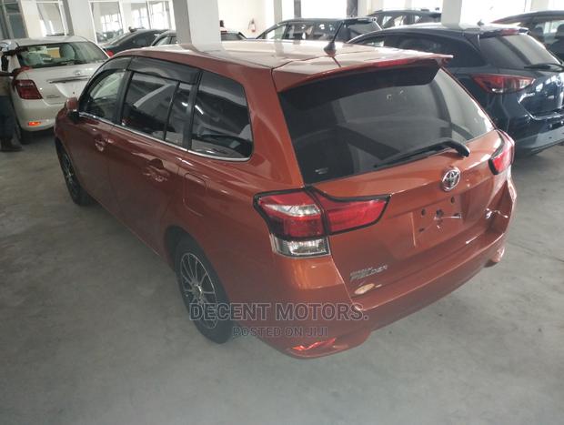 2016 Toyota Corolla Fielder: Spacious and Comfortable