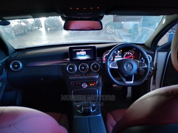 2015 White Mercedes-Benz C200 Sedan - Quality and Performance