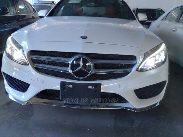 2015 White Mercedes-Benz C200 Sedan - Quality and Performance