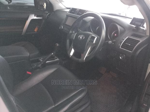 Premium Toyota Land Cruiser Prado 3.0 D-4d (190 Hp) 2014 - White