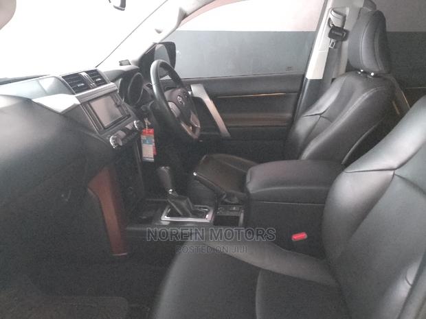 Premium Toyota Land Cruiser Prado 3.0 D-4d (190 Hp) 2014 - White