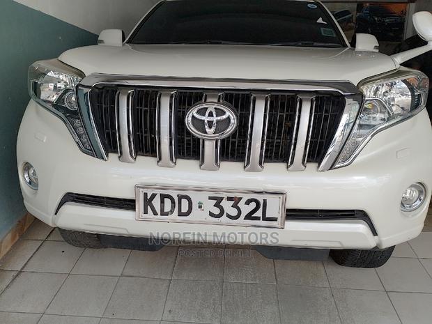 Premium Toyota Land Cruiser Prado 3.0 D-4d (190 Hp) 2014 - White