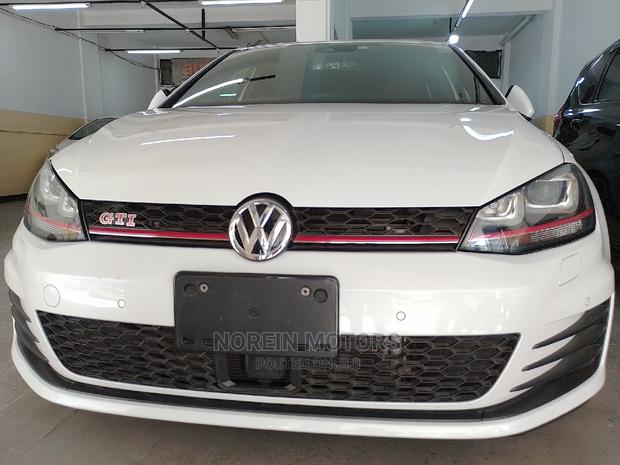 2015 Volkswagen Golf GTI in White - Stunning Design
