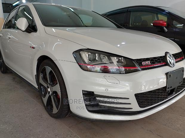 2015 Volkswagen Golf GTI in White - Stunning Design