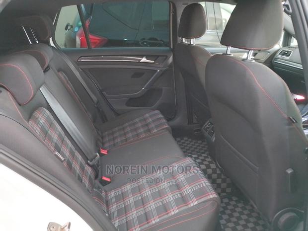 2015 Volkswagen Golf GTI in White - Stunning Design