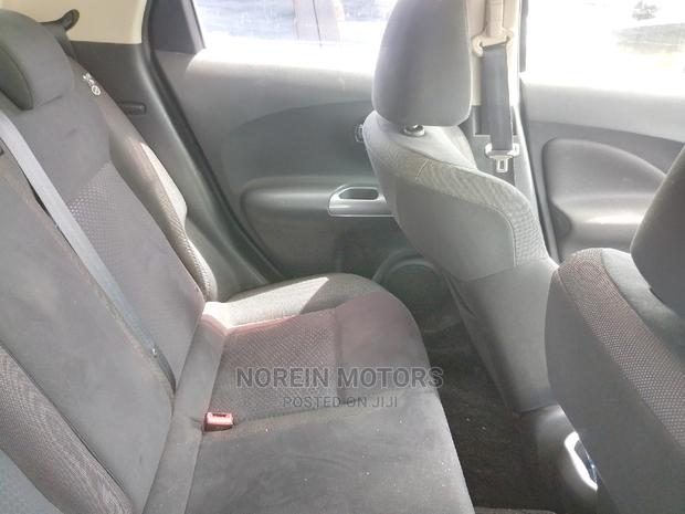 Affordable 2014 Nissan Juke in Yellow color