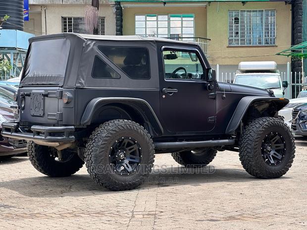 Black 2016 Jeep Wrangler Sahara 4x4