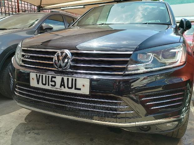 Pre-Owned 2016 Touareg Black SUV - Quality Vehicle