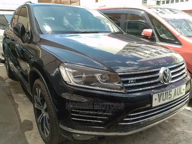 Pre-Owned 2016 Touareg Black SUV - Quality Vehicle