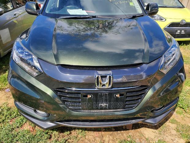 Honda Vezel 2016 1.5 2WD Green - Reliable & Affordable