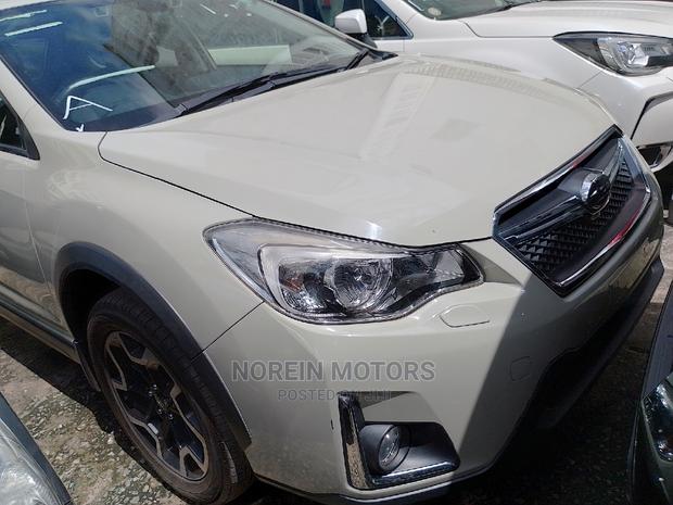 Subaru XV 2015 Beige: Comfort & Performance in One Package