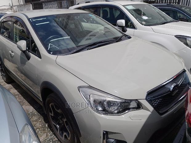 Subaru XV 2015 Beige: Comfort & Performance in One Package