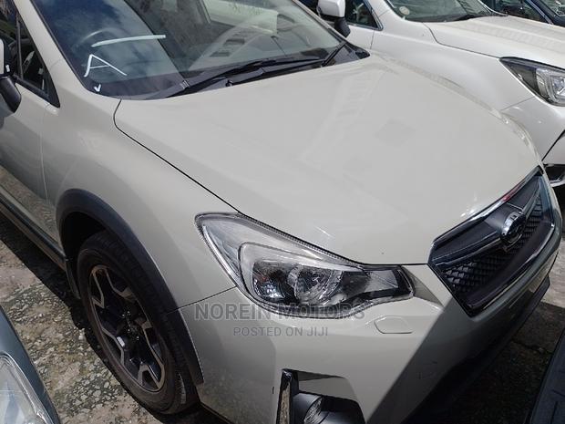 Subaru XV 2015 Beige: Comfort & Performance in One Package