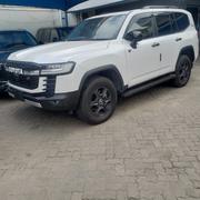New Toyota Land Cruiser 3.5 Petrol 4WD 2021 White for sale