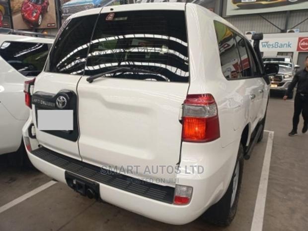 White 2016 Toyota Land Cruiser - Excellent Condition