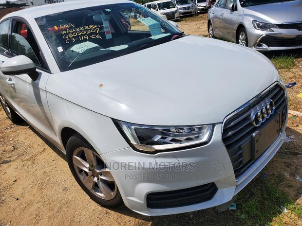 Audi A1 2016 White: Impressive Performance and Style