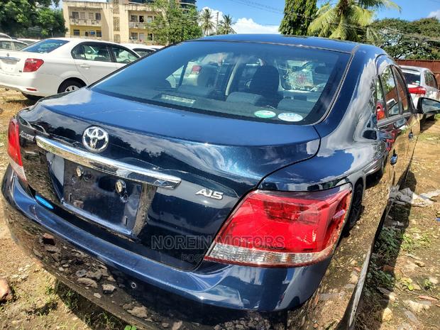 2016 Toyota Blue Allion: Comfortable and Efficient Sedan