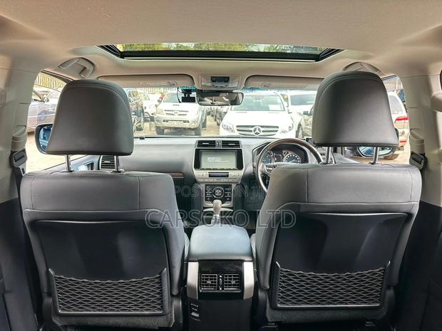 2018 Toyota Land Cruiser Prado Matt Black: Luxury Off-Roading