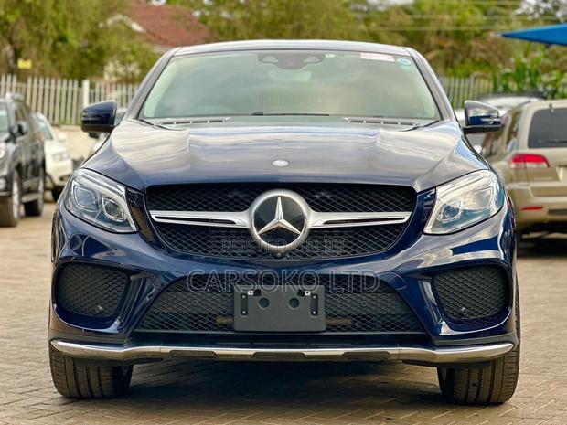 2016 Mercedes-Benz Blue GLE-Class: Ultimate Combination of Power and Style
