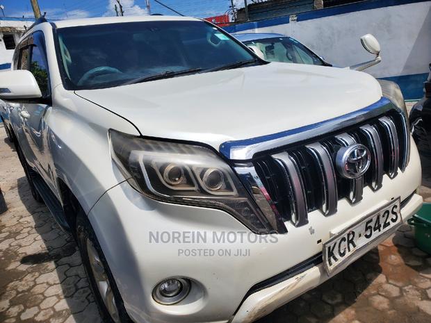 Land Cruiser Prado 2012 - Toyota Pearl Edition