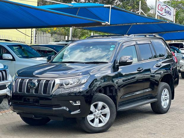 Matt Black 2017 Toyota Land Cruiser Prado - Off-Road Adventure Awaits