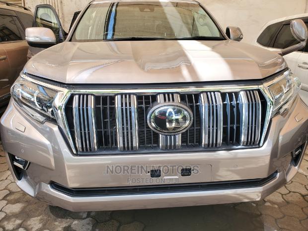 Toyota Land Cruiser Prado 2018 - Gold Edition
