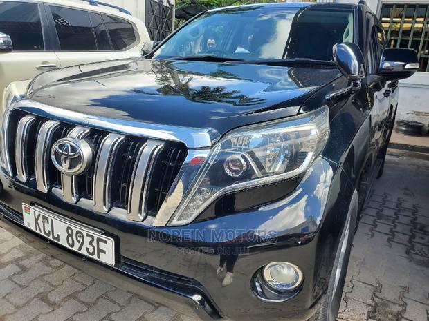 Pre-Owned 2014 Toyota Land Cruiser Prado Black: Luxury and Reliability on Your Terms