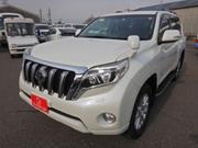 2016 Toyota Land Cruiser Prado in White - Spacious and Stylish SUV for sale