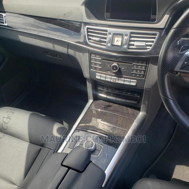 Mercedes-Benz E250 2016 Silver