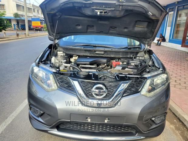 Used 2015 Nissan X-Trail - Gray - Available