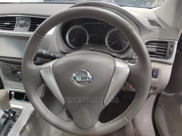 2016 Nissan Sylphy Blue - Stylish Midsize Car