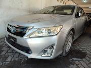 Silver 2016 Toyota Camry: Stylish Sedan Available for sale