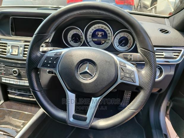 Luxury 2016 Mercedes-Benz E250 in Silver Condition