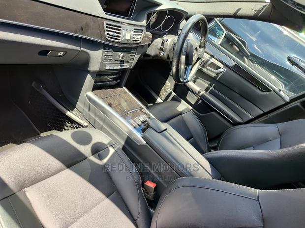 Luxury 2016 Mercedes-Benz E250 in Silver Condition
