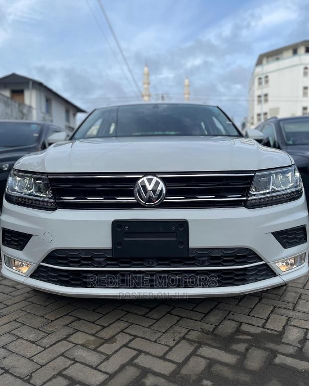 2017 Tiguan Pearl - Volkswagen's Spacious & Powerful SUV