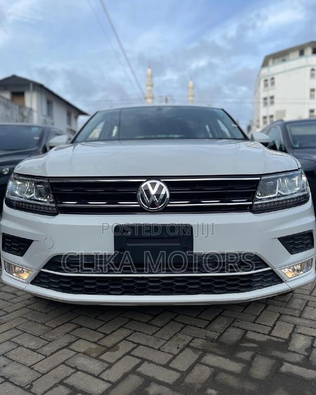 2017 Tiguan Pearl - Volkswagen's Spacious & Powerful SUV
