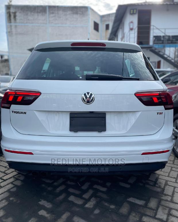 2017 Tiguan Pearl - Volkswagen's Spacious & Powerful SUV